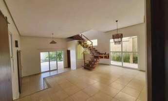 Imagem 2: Sobrado para aluguel com 234 metros quadrados com 3 quartos