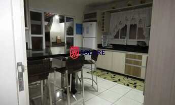 Imagem 5: Casa com 3 dorm a 50m do mar de Bombas