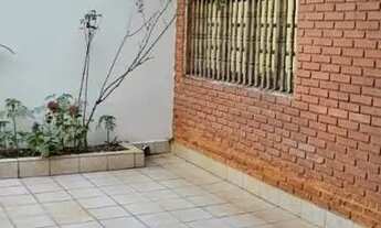 Imagem: Casa térrea c/2dorm, suite e sacada, Jd.Sta