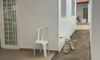 Imagem 2: CASA 2 QUARTOS(1SUÍTE) A VENDA EM FRENTE A PRAÇA CONJ PRIMAVERA LESTE