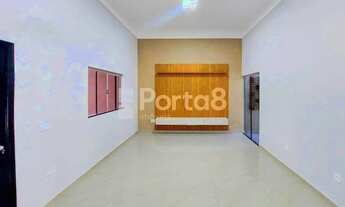 Imagem 4: Conforto e Estilo: Casa com Suíte e Área Gourmet Para Venda no Condomínio Amazonas, Próxim