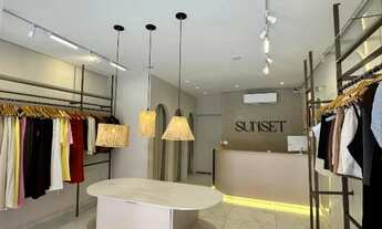 Imagem 3: Luva loja de roupas