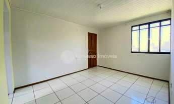 Imagem 6: Imóvel para aluguel possui 42 metros quadrados com 2 quartos em Cajuru - Curitiba - PR