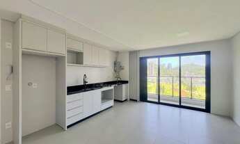 Imagem 3: Locação anual em prédio novo na Praia Brava