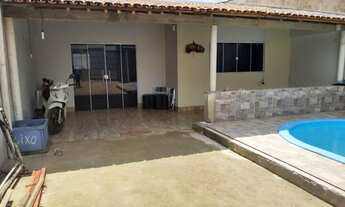 Imagem: Casa com dois quartos uma suíte e piscina