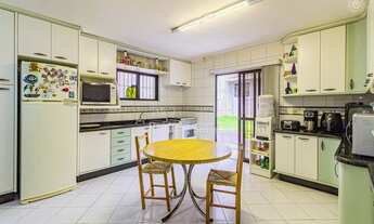 Imagem 5: CURITIBA - Casa Padrão - Portão