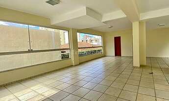 Imagem 2: Ref.: 3060 - Apartamento com ótima localização, 03 Quartos, no Gutierrez