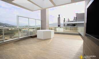 Imagem 2: Cobertura Horizontal. Amplo terraço e muito sol