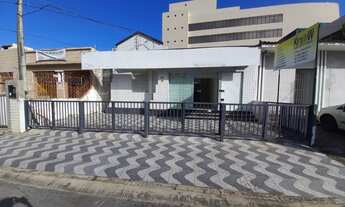 Imagem: Casa para aluguel tem 250 metros quadrados