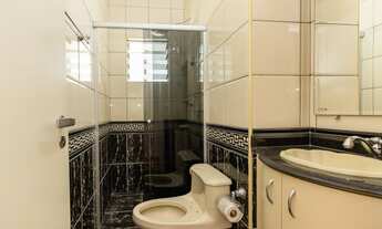 Imagem 7: Apartamento reformado e espaçoso com três dormitórios (com terraço) na Bela Vista!