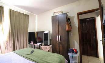 Imagem 3: Casa com terreno amplo a venda no Pq Santa Teresa/ Carapicuiba