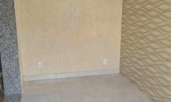 Imagem 5: Apartamento todo reformado, 2 quartos com armários, sala, varandão fechada, banheiro socia