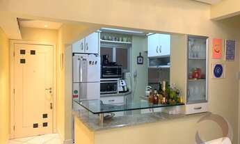 Imagem 4: Apartamento para venda tem 68 metros quadrados com 2 quartos em Centro - Florianópolis - S