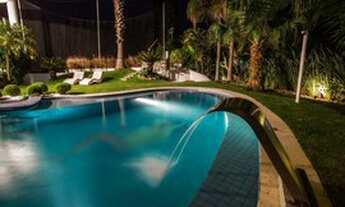 Imagem 4: Casa para aluguel com 780 metros quadrados com 5 quartos.