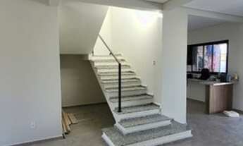 Imagem 3: Sobrado novo com Piscina no Terras do Vale