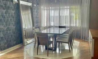 Imagem 4: Casa de condomínio sobrado para aluguel possui 800 metros quadrados com 4 quartos