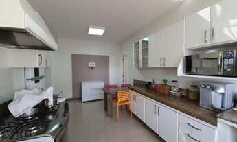 Imagem 2: Apartamento para venda tem 200 metros quadrados com 4 quartos em Centro - Uberlândia - MG