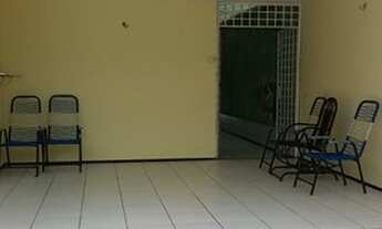 Imagem 4: Casa para venda possui 360 metros quadrados com 7 quartos em Jardim Renascença - São Luís