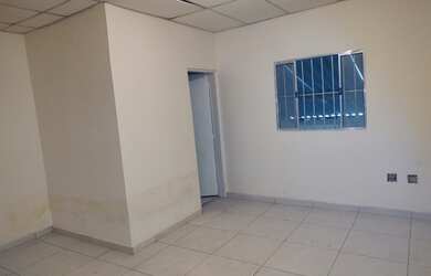 Imagem 3: GALPÃO 900 M² TERRENO 2.500 M² PÁTIO COBERTO, ENTRADA LATERAL PX DUTRA BONSUCESSO GUARULHO