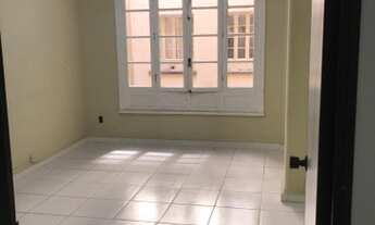 Imagem 2: Escritório com 23 m² a 60 metros da estação República