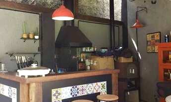 Imagem 2: Casa para venda com 160 metros quadrados com 3 quartos em Retiro - Petrópolis - RJ