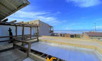 Imagem 5: Sobrado próximo ao mar com 04 dormitórios e piscina