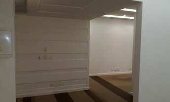 Imagem 6: Grupo de Salas (2) / Centro / 74 m2 / Excelente Estado / Ar Condicionado Novo / Elevadores