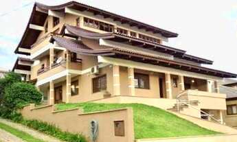 Imagem 2: CONDOMÍNIO CONDADO DE CASTELLA - ESPETACULAR MANSÃO - SEMIMOBILIADA - 666M2 - 4 DORM - 8 V