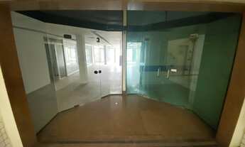 Imagem 3: Barra Square Loja Frontal Av. das Américas 306m² - 25 vagas