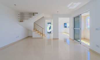 Imagem 3: Duplex novo com 04 quartos sendo 02 suíte, ampla vista e 02 vagas de garagem