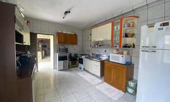 Imagem 7: Casa Plana - 3 dormitórios (1 suíte) - área de churrasqueira - Aventureiro