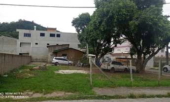 Imagem: Terreno com 450m² no bairro Canasvieiras