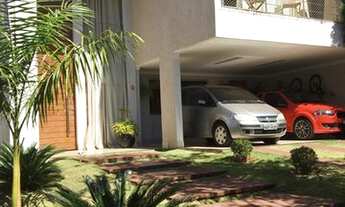 Imagem: A casa/sobrado 4Sts, área de churrasqueira