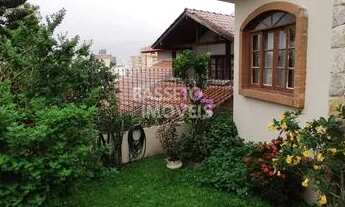 Imagem: FLORIANóPOLIS - Casa Padrão - Trindade