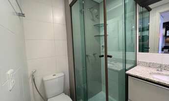 Imagem 4: Studio para venda no Rebouças, 30m2 com 1 quarto mobiliando, R$ 359.000 andar alto face oe