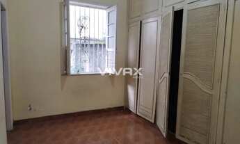 Imagem 4: Grande Méier - Casa Frente e Fundos - 386 m² - 3 Salas 4 Quartos Dependência Completa - Ga