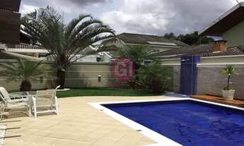 Imagem 3: Casa de condomínio para aluguel possui 240 metros quadrados com 3 quartos