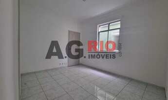 Imagem 2: Apartamento-LOCAÇÃO-Cascadura-Rio de Janeiro-RJ