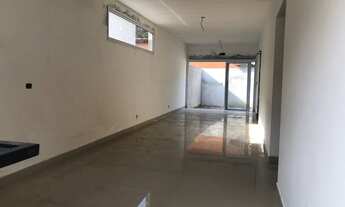 Imagem 2: Casa Térrea com 3 dormitórios a 100m da praia de Boiçucanga para Venda