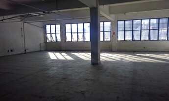 Imagem 4: Prédio inteiro para aluguel com 4500 m, divididos em térreo mais 3 andares, no Brás - São