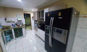 Imagem 5: Casa para venda possui 500 metros quadrados com 5 quartos em Porto das Dunas - Aquiraz - C