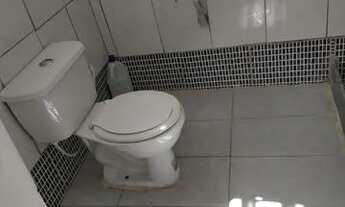 Imagem 4: Alugo casa de 2 quartos com quintal amplo