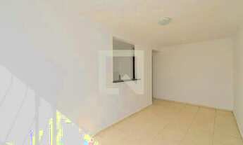 Imagem 4: Apartamento para Aluguel - Parada de Lucas, 2 Quartos, 48 m2