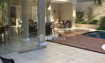 Imagem 5: Alphaville 2 - Casa impecável com 4 suítes à venda, 557 m² por R$ 5.490.000 - Alphaville