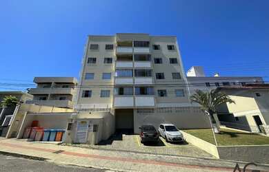 Imagem 2: Apartamento para aluguel possui 63 metros quadrados com 2 quartos em Forquilhinha - São Jo