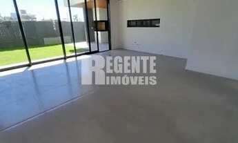 Imagem 2: Casa duplex à venda no bairro Ingleses do Rio Vermelho em Florianópolis