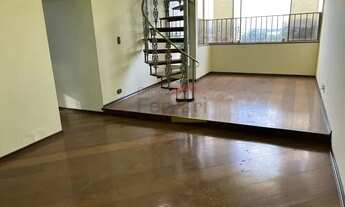 Imagem 3: Cobertura Barro Branco- deck de madeira e piscina