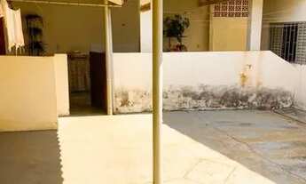 Imagem 7: Térrea para venda tem 185 metros quadrados com 3 quartos em Santa Mônica - Uberlândia - MG