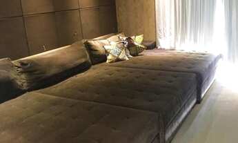 Imagem 4: Casa de condomínio Aldeia do Vale possui 495 metros quadrados com 4 suites