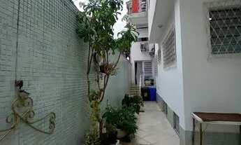 Imagem 2: Sobrado para venda tem 220 metros quadrados com 3 quartos e área de lazer em Gonzaga - San